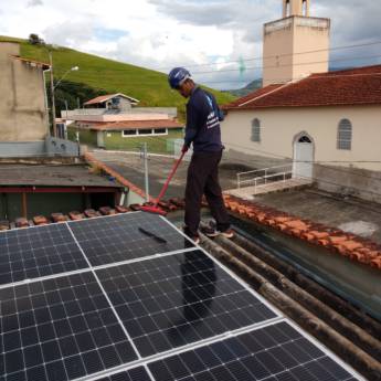 Comprar o produto de Limpeza de Placa Solar em Itajubá, MG - Cliente Maria Elena em Energia Solar em Pouso Alegre, MG por Solutudo