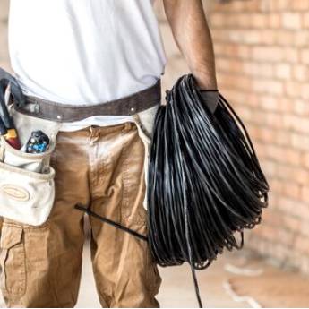 Comprar o produto de Eletricista em Eletricistas em Osasco, SP por Solutudo