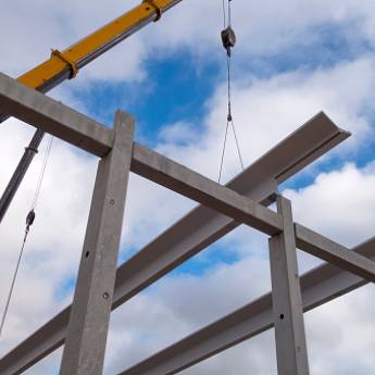 Comprar o produto de Pilares em Concretos em Pardinho, SP por Solutudo