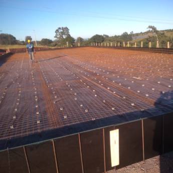 Comprar o produto de Fundação em Construção em Bernardino de Campos, SP por Solutudo