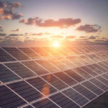 Comprar o produto de Especialista em Energia solar Araraquara  em Energia Solar em Araraquara, SP por Solutudo