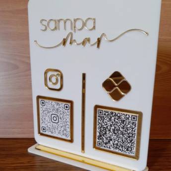 Comprar o produto de Totem QR code PIX  em MDF em Jundiaí, SP por Solutudo