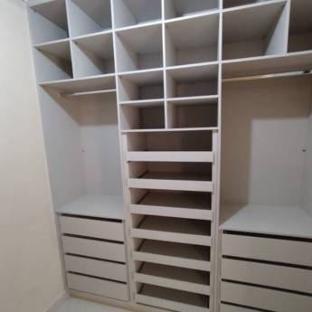 Comprar o produto de Closet em Móveis Planejados em Lins, SP por Solutudo