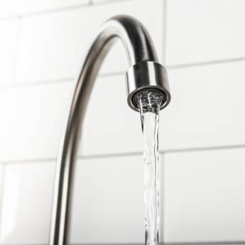 Comprar o produto de Torneiras em Materiais Hidráulicos em São Manuel, SP por Solutudo