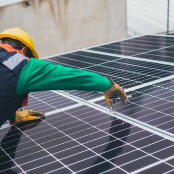 Comprar o produto de Instalação De Placa Solar Fotovoltaica em Energia Solar em Rio Verde, GO por Solutudo