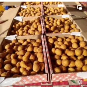 Comprar o produto de Cento de Salgadinho Presunto e Queijo em Bauru em Salgados em Bauru, SP por Solutudo