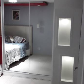 Comprar o produto de Roupeiro  em Móveis Planejados em Porto Alegre, RS por Solutudo