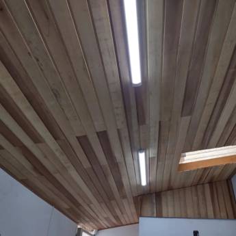 Comprar o produto de Forros  em Carpintaria - Estruturas e Produtos de Madeira em Alfenas, MG por Solutudo