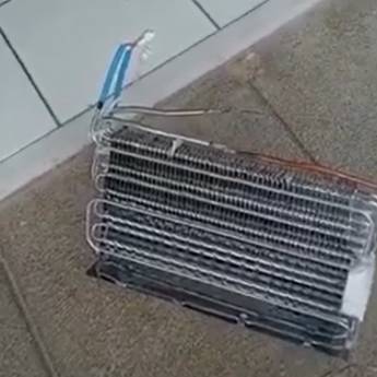 Comprar o produto de Manutenção de Geladeira em Refrigeração em Caucaia, CE por Solutudo