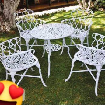 Comprar o produto de Conjunto de mesa em Alumínio Fundido em Birigui em Móveis para Jardim em Birigui, SP por Solutudo
