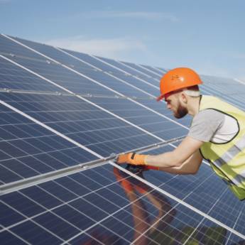 Comprar o produto de Especialista em energia solar em Energia Solar em Marília, SP por Solutudo