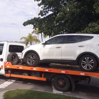 Comprar o produto de Remoção de veículos leves em Guinchos em Rio de Janeiro, RJ por Solutudo