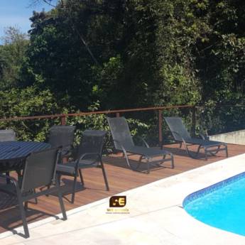 Comprar o produto de Mesa com tampo de aluminio ripada com centro giratorio, e poltronas em tela sling ideal para area de piscina em Móveis em Cláudio, MG por Solutudo Comprar o produto de Mesa com tampo de aluminio ripada com centro giratorio, e poltronas em tela sling ideal para area de piscina em Móveis em Cláudio, MG por Solutudo