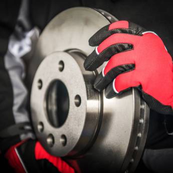 Comprar o produto de Manutenção e Troca de Freios em Bauru em Serviços automotivos em Bauru, SP por Solutudo