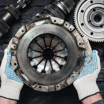 Comprar o produto de Troca de Embreagem em Bauru  em Serviços automotivos em Bauru, SP por Solutudo