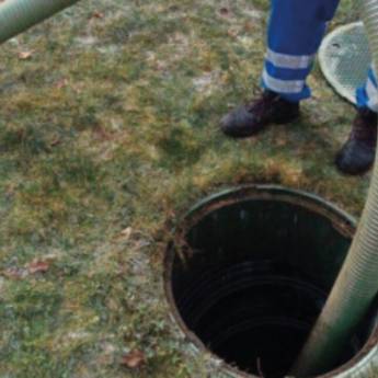 Comprar o produto de Limpa Fossa Porto Alegre / Ligue: (51) 9.8269-0631 em Limpa Fossa em Porto Alegre, RS por Solutudo