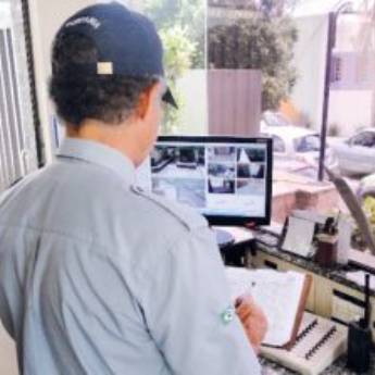 Comprar o produto de Portaria 24 horas para condomínios em Segurança e Monitoramento em Foz do Iguaçu, PR por Solutudo