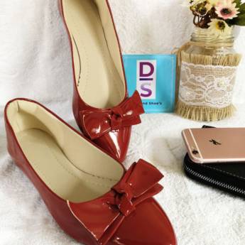 Comprar o produto de Sapatilha vermelha com laço em Calçados Femininos em Avaré, SP por Solutudo