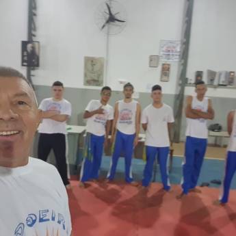 Comprar produto Capoeira  em Academia de Capoeira pela empresa Associação de Capoeira Brilho do Mar - Responsável: Mestre Silva em Penápolis, SP