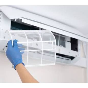 Comprar o produto de Limpeza de Ar Condicionado em Ar Condicionados em Capivari, SP por Solutudo