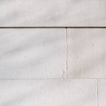 Comprar o produto de Pedras Brancas São Tomé em Pedras em São Paulo, SP por Solutudo