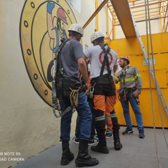 Comprar o produto de Treinamento de Segurança em Altura NR35 em Treinamentos em Aracaju, SE por Solutudo