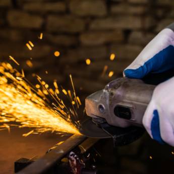 Comprar o produto de Empresa de metalúrgica  em Metalúrgica em Gramado, RS por Solutudo Comprar o produto de Empresa de metalúrgica  em Metalúrgica em Gramado, RS por Solutudo