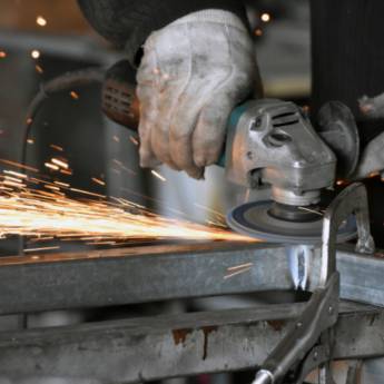 Comprar o produto de Empresa de Serralheria em Serralherias - Estruturas em Gramado, RS por Solutudo Comprar o produto de Empresa de Serralheria em Serralherias - Estruturas em Gramado, RS por Solutudo