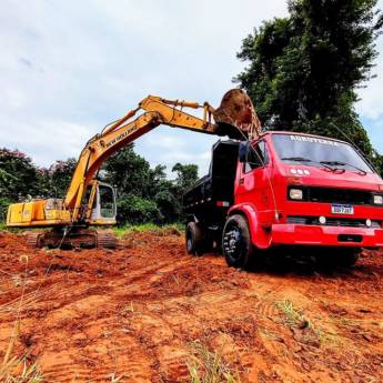 Comprar o produto de Mini escavadeira em Terraplanagens em Pirassununga, SP por Solutudo