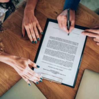 Comprar o produto de Serviços Jurídicos em Advocacias em Francisco Beltrão, PR por Solutudo