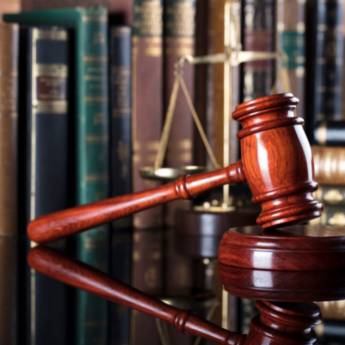 Comprar o produto de Advogado de Direito Desportivo em Advocacias em Francisco Beltrão, PR por Solutudo