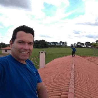 Comprar o produto de Conserto de Vazamento no Telhado em Conserto de Vazamentos pela empresa Leão Desentupidora Avaré em Avaré, SP por Solutudo