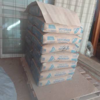 Comprar o produto de Cimento em Materiais para Construção em Bofete, SP por Solutudo