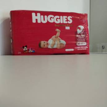 Comprar o produto de Huggies em Fraldas e Bolsas de Bebê em Umuarama, PR por Solutudo