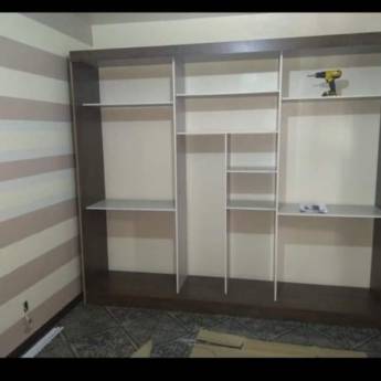 Comprar o produto de Montagem de Guarda Roupa em Montadores de Móveis em Rio de Janeiro, RJ por Solutudo