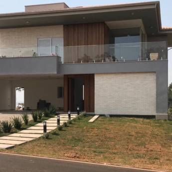 Comprar o produto de Empreiteiro em Construção em Riviera de Santa Cristina XIII, SP por Solutudo