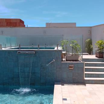Comprar o produto de Construção de piscina  em Construção em Riviera de Santa Cristina XIII, SP por Solutudo