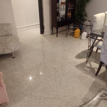 Comprar o produto de Polimento de Revitalização de Granito em Granito em Vila Velha, ES por Solutudo