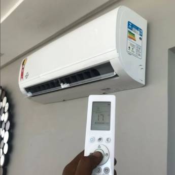Comprar o produto de Instalação de ar condicionado  em Ar Condicionado em Vitória, ES por Solutudo