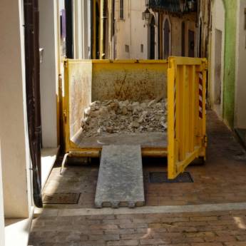 Comprar o produto de Aluguel de caçamba em São Paulo  em Caçambas em São Paulo, SP por Solutudo