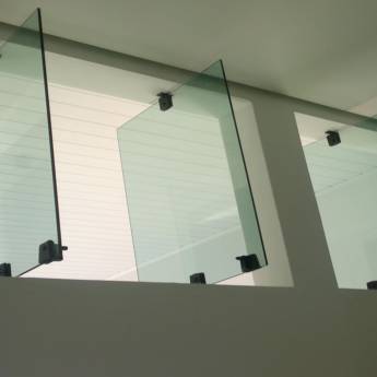 Comprar o produto de Vitrô em Vidraçarias em Cariacica, ES por Solutudo