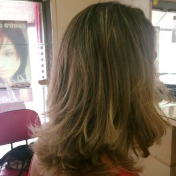 Comprar o produto de Promoção hidratação banho de ouro e 2 aplicações em Salões de Beleza em Jundiaí, SP por Solutudo