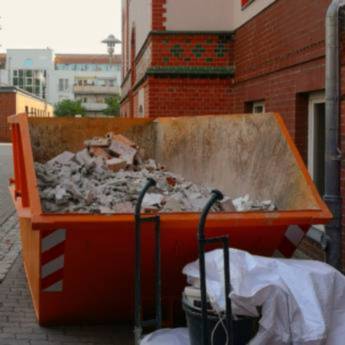 Comprar o produto de Caçambas para Vender no Ninho Verde I Eco Residence – Qualidade e Durabilidade para Obras e Reformas em Caçambas em Ninho Verde I Eco Residence, SP por Solutudo