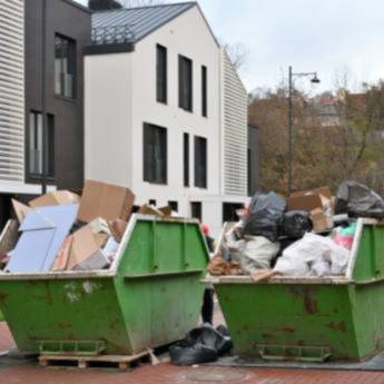 Comprar o produto de Caçamba no Ninho Verde I Eco Residence – Solução Rápida e Eficiente para Remoção de Entulho em Caçambas em Ninho Verde I Eco Residence, SP por Solutudo