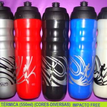 Comprar o produto de Garrafa Squeeze Caramanhola (550 ml) IMPACTO FREE Isotérmica Bike Academia em Acessórios e vestuário para ciclistas em Bauru, SP por Solutudo
