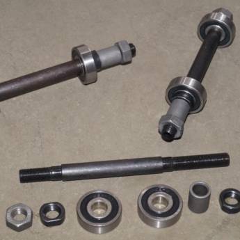 Comprar o produto de Eixo Traseiro Furado para blocagem Completo com Rolamento em Peças  em Bauru, SP por Solutudo