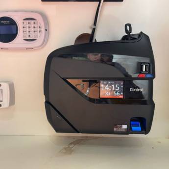 Comprar o produto de Relógio de ponto biométrico  em Segurança e Monitoramento em Camboriú, SC por Solutudo