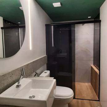 Comprar o produto de Banheiro Planejado em Arquitetura pela empresa REIWA em Campina Grande, PB por Solutudo