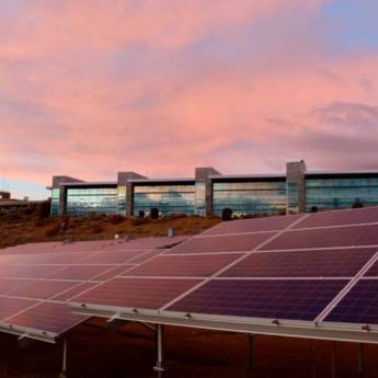 Comprar o produto de Empresa de Instalação de Energia Solar em Energia Solar em Araruama, RJ por Solutudo