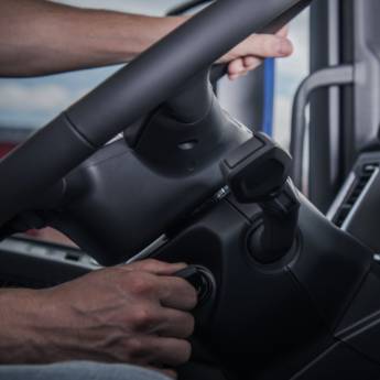 Comprar o produto de Motor de Partida em Auto Elétricas em Mineiros, GO por Solutudo